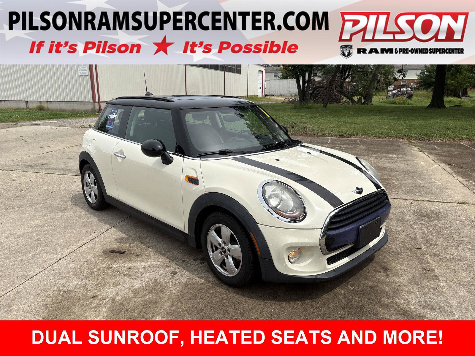 Used 2017 MINI Cooper 2-Door Hardtop FWD image 1