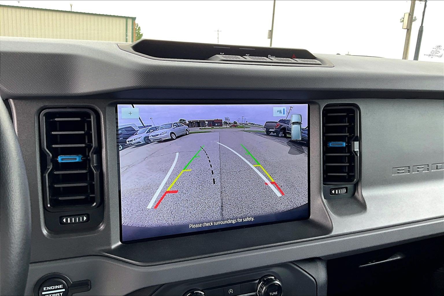 Used 2024 Ford Bronco Black Diamond AWD/4WD image 29