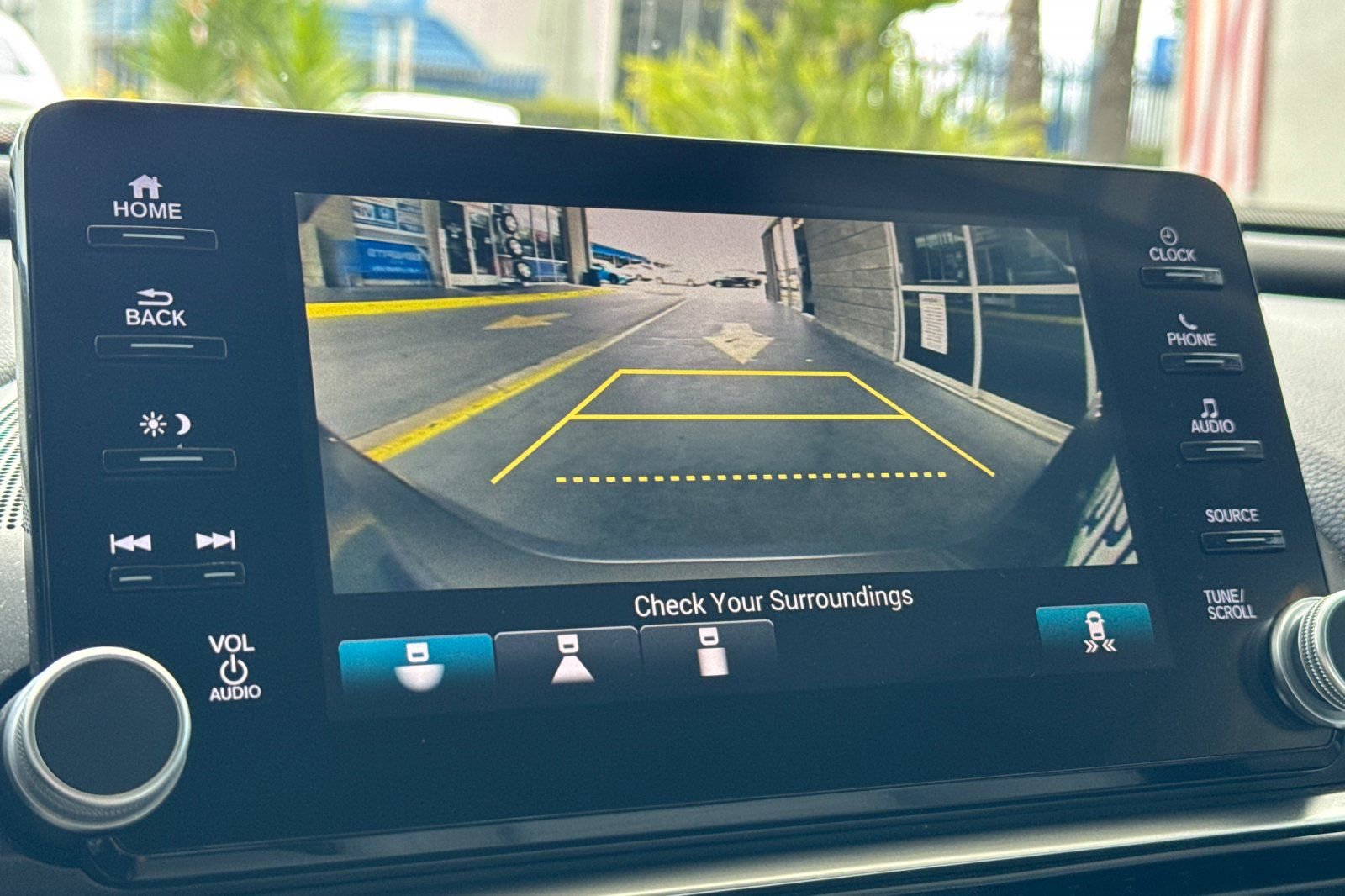 Used 2018 Honda Accord EX-L image 10