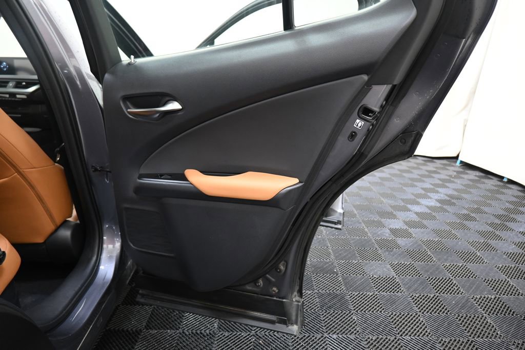 Used 2021 Lexus UX 250h w/ Premium Package AWD/4WD image 22