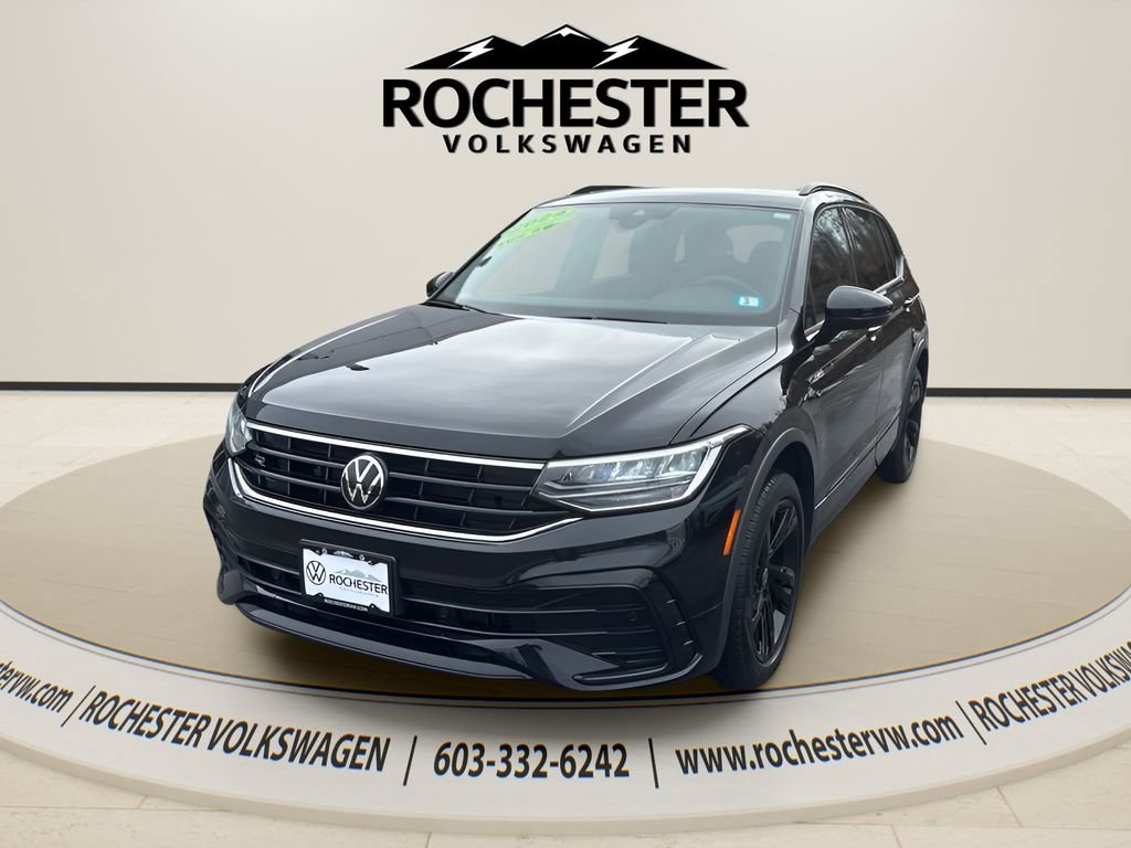 Used 2024 Volkswagen Tiguan SE R-Line AWD/4WD image 1