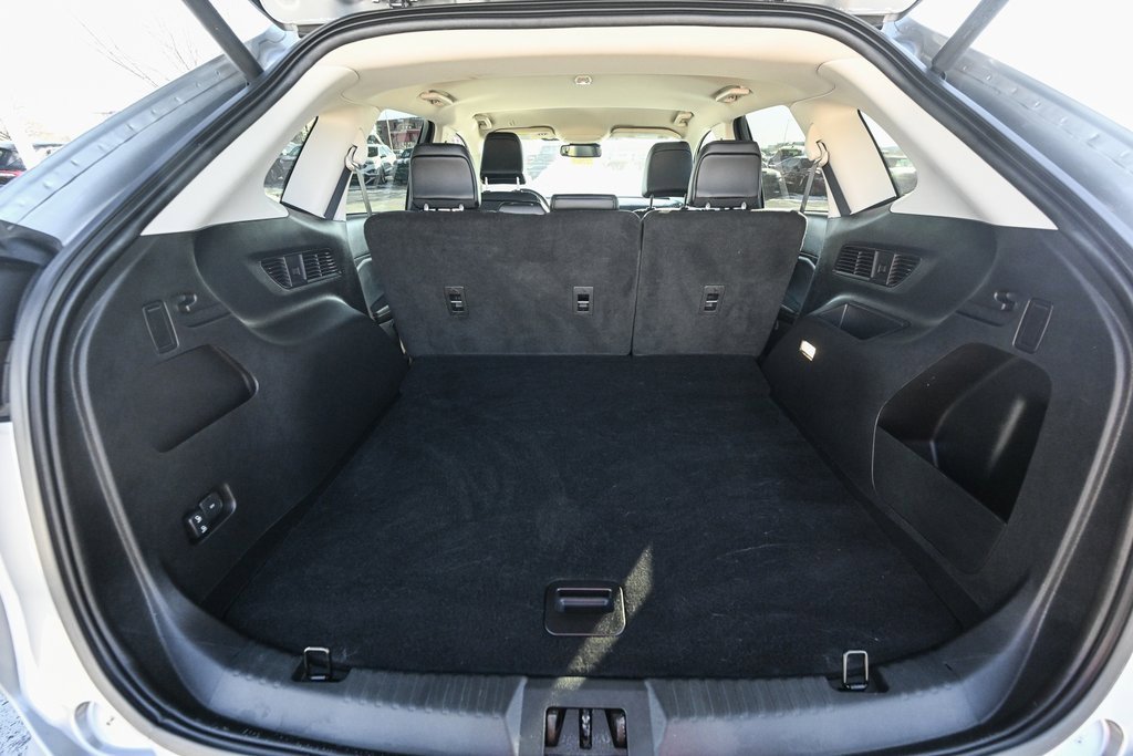Used 2024 Ford Edge SEL w/ Convenience Package image 16
