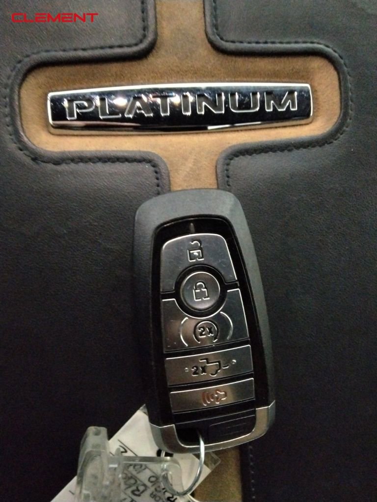 Used 2021 Ford F150 Platinum w/ FX4 Off-Road Package image 44