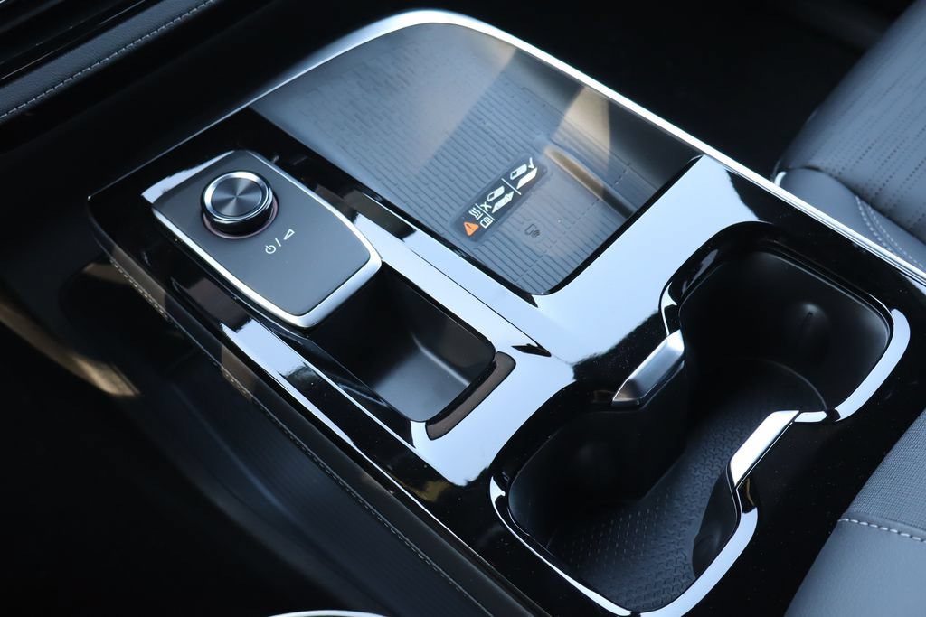 New 2026 Buick Enclave Sport Touring w/ Power Package FWD image 18