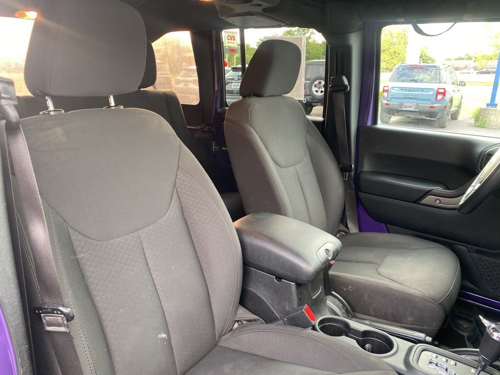 Used 2018 Jeep Wrangler Unlimited Sport S AWD/4WD image 23