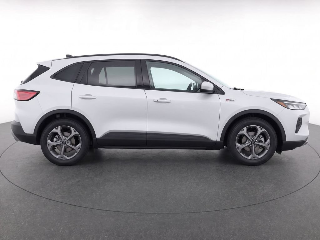 Used 2025 Ford Escape ST-Line Select AWD/4WD image 7