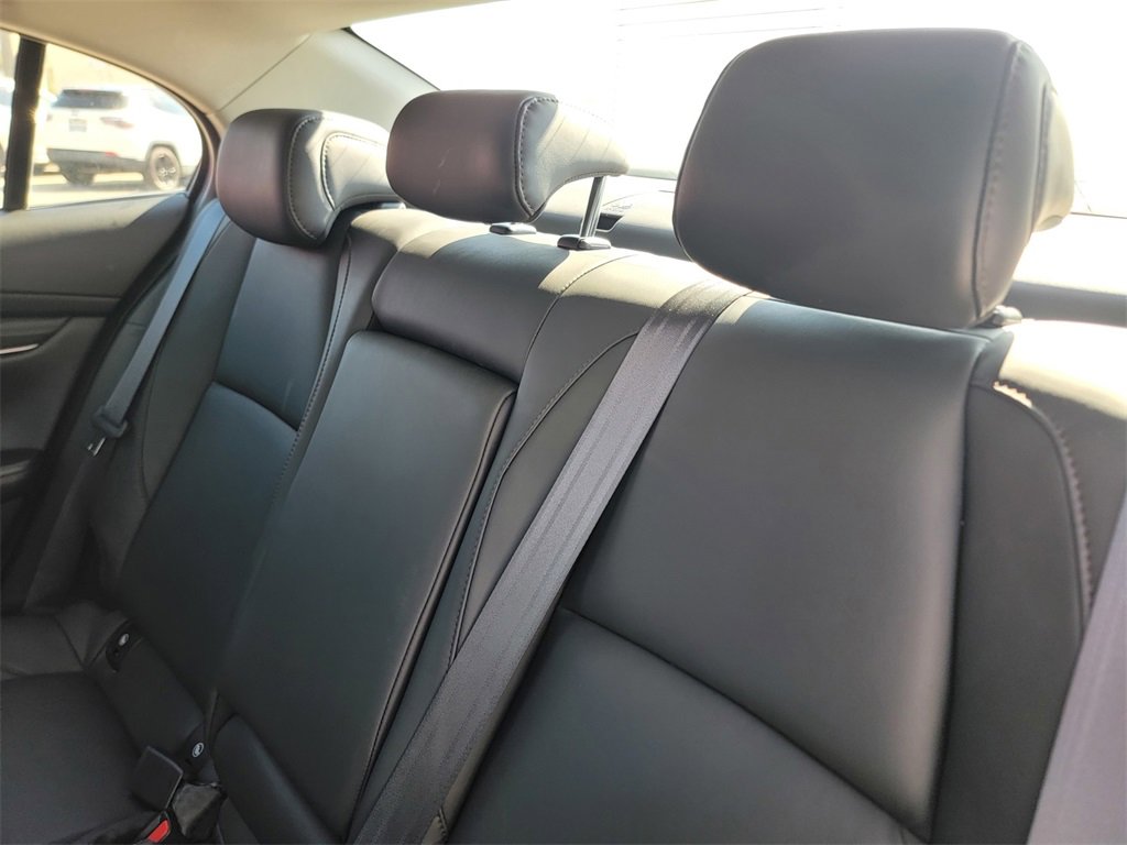 Used 2025 MAZDA MAZDA3 s image 16