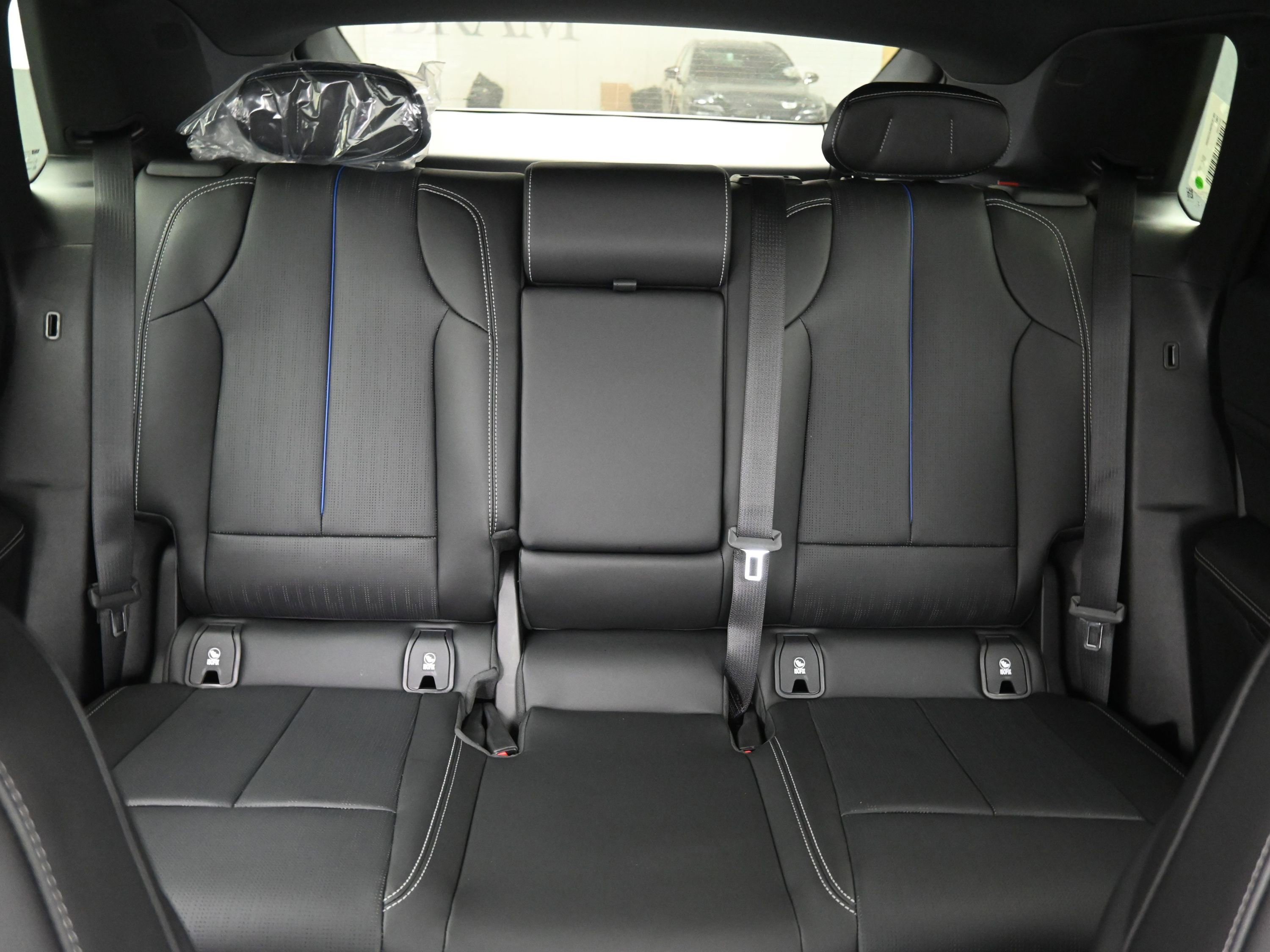 New 2026 Cadillac Lyriq Sport w/ LPO, Floor Liner Package AWD/4WD image 14