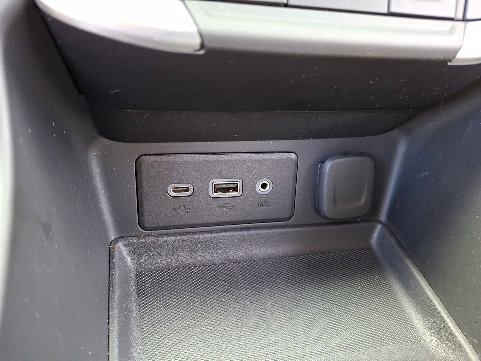 Certified 2024 GMC Terrain SLE w/ Driver Convenience Package image 24