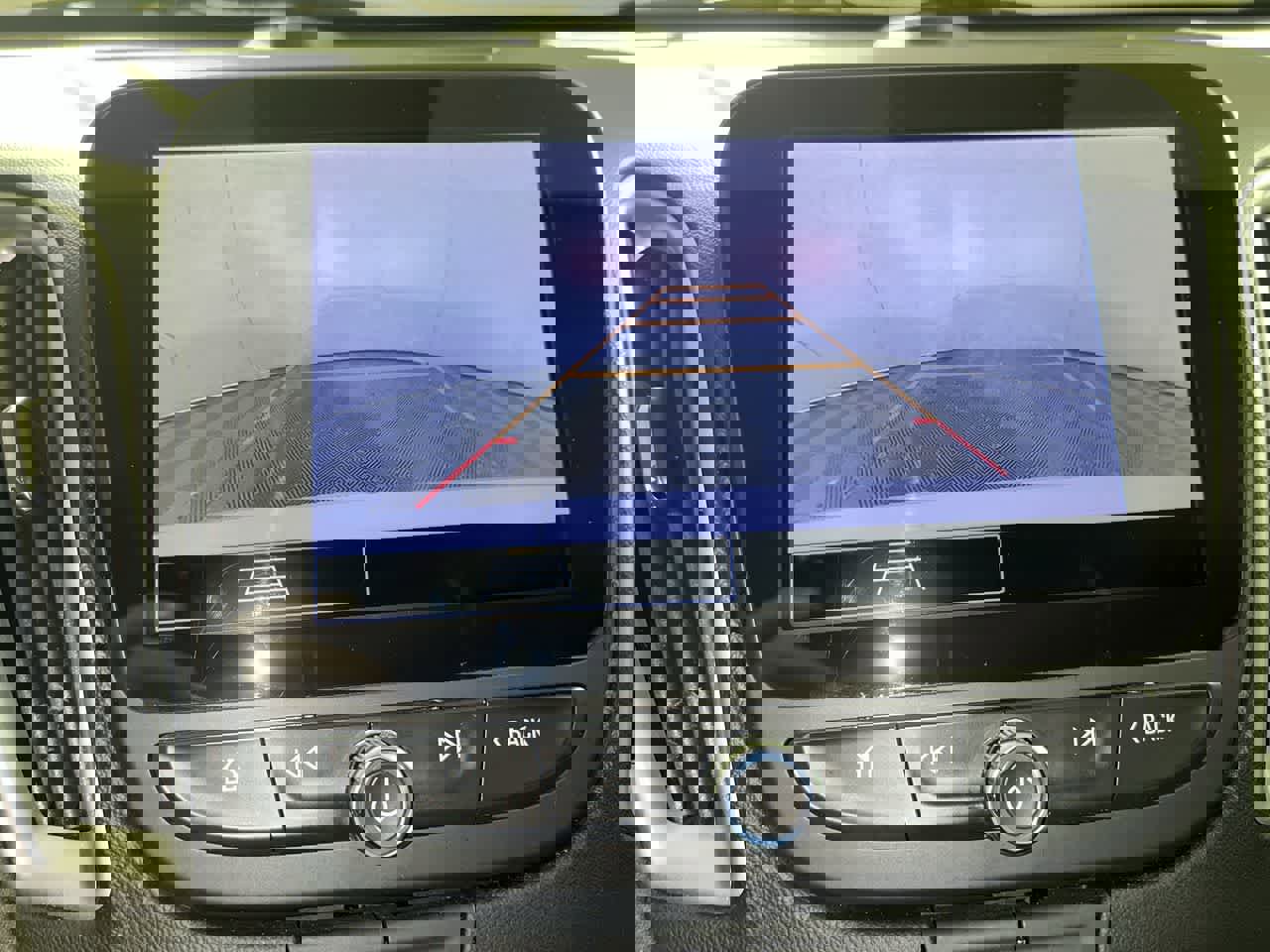 Used 2024 Chevrolet Malibu LT image 19