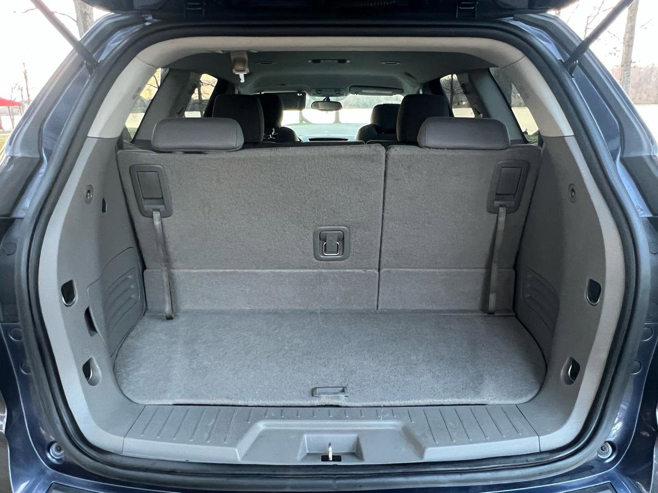 Used 2013 Chevrolet Traverse LS image 11