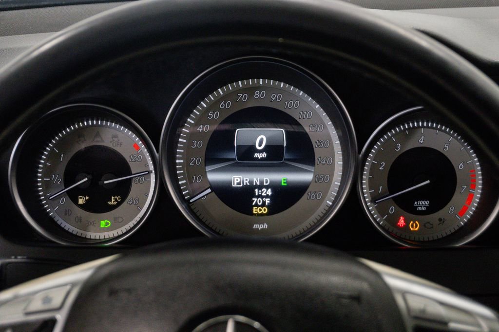 Used 2013 Mercedes-Benz C 300 4MATIC Sedan w/ Multimedia Pkg image 13