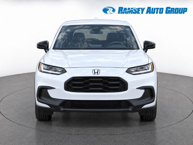 Used 2025 Honda HR-V Sport image 5