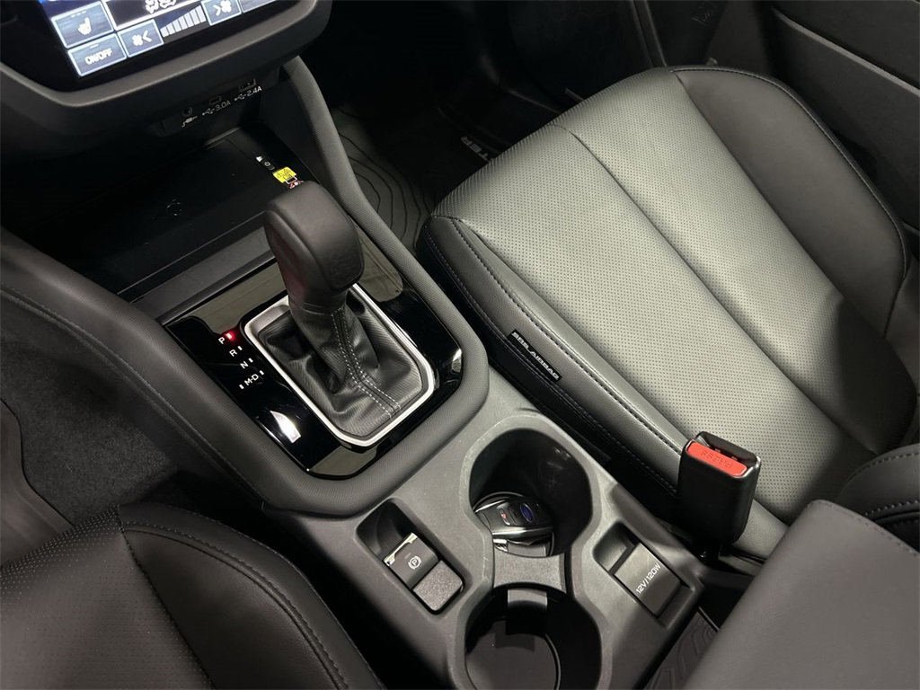 Certified 2025 Subaru Forester Limited w/ Popular Package image 22