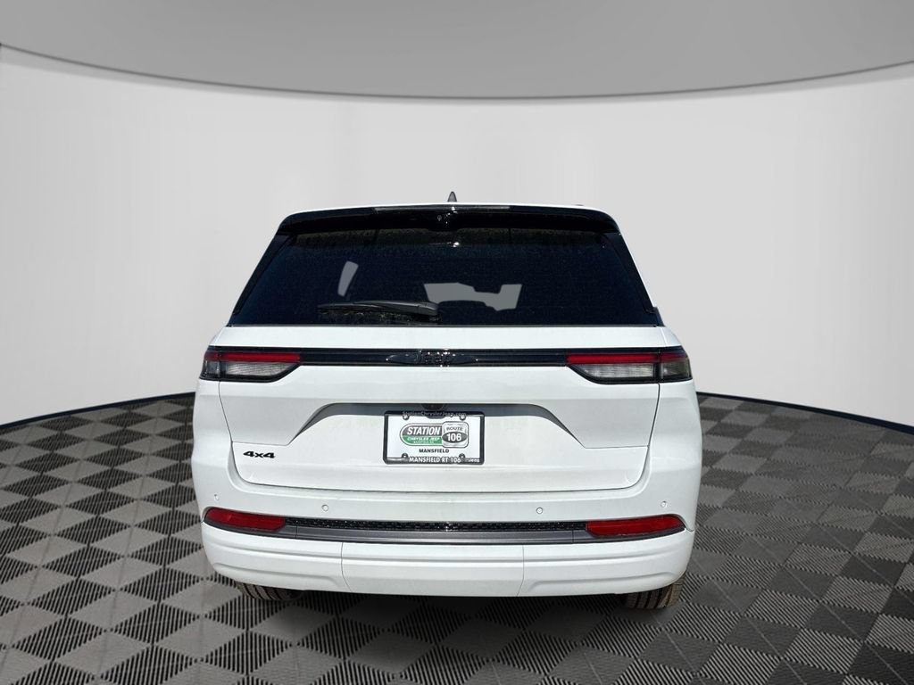 New 2026 Jeep Grand Cherokee Limited AWD/4WD image 3