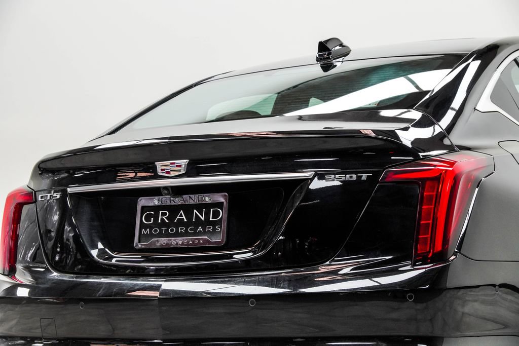 Used 2025 Cadillac CT5 Premium Luxury RWD image 12
