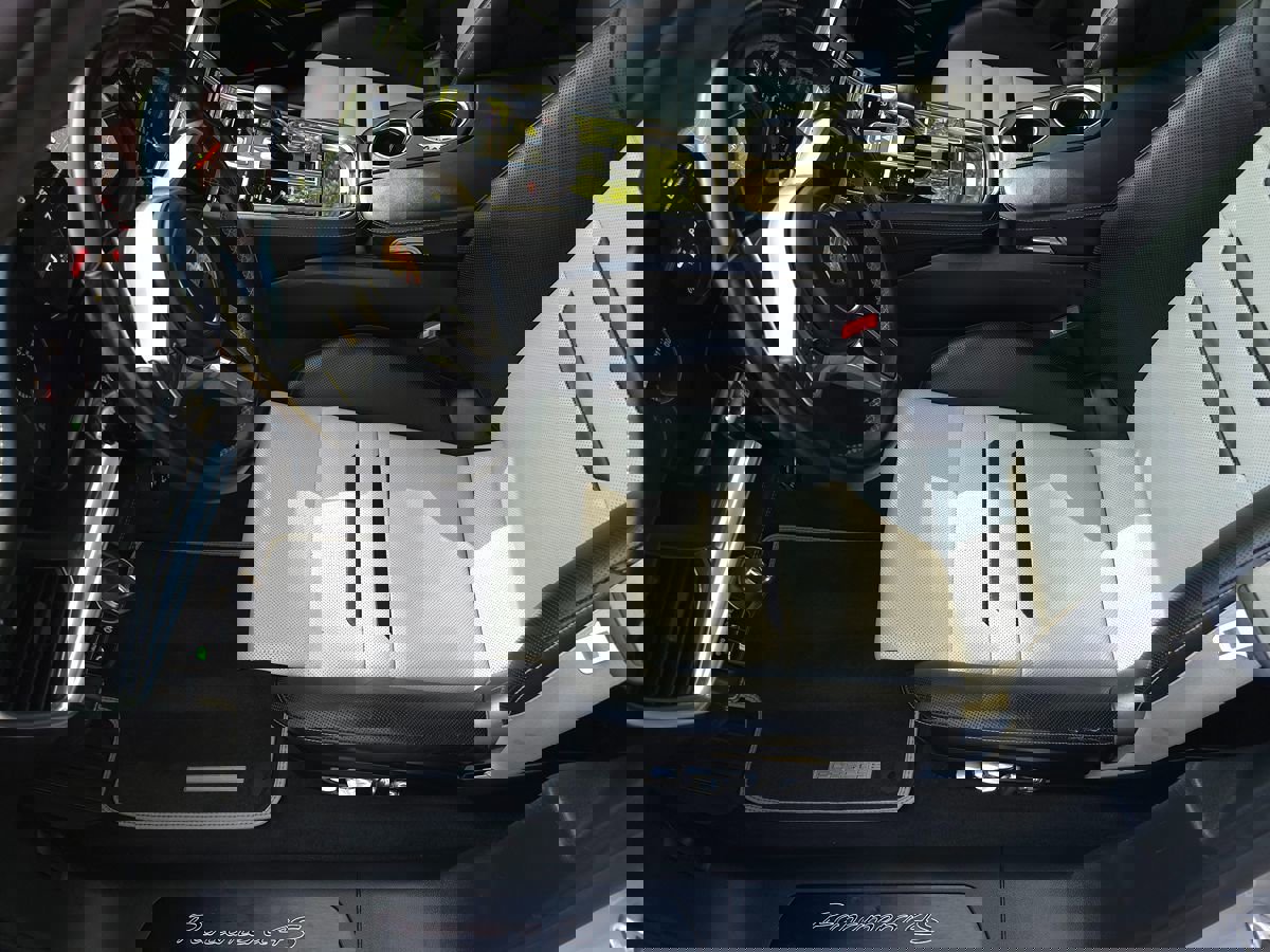 Used 2020 Porsche Panamera 4S image 13