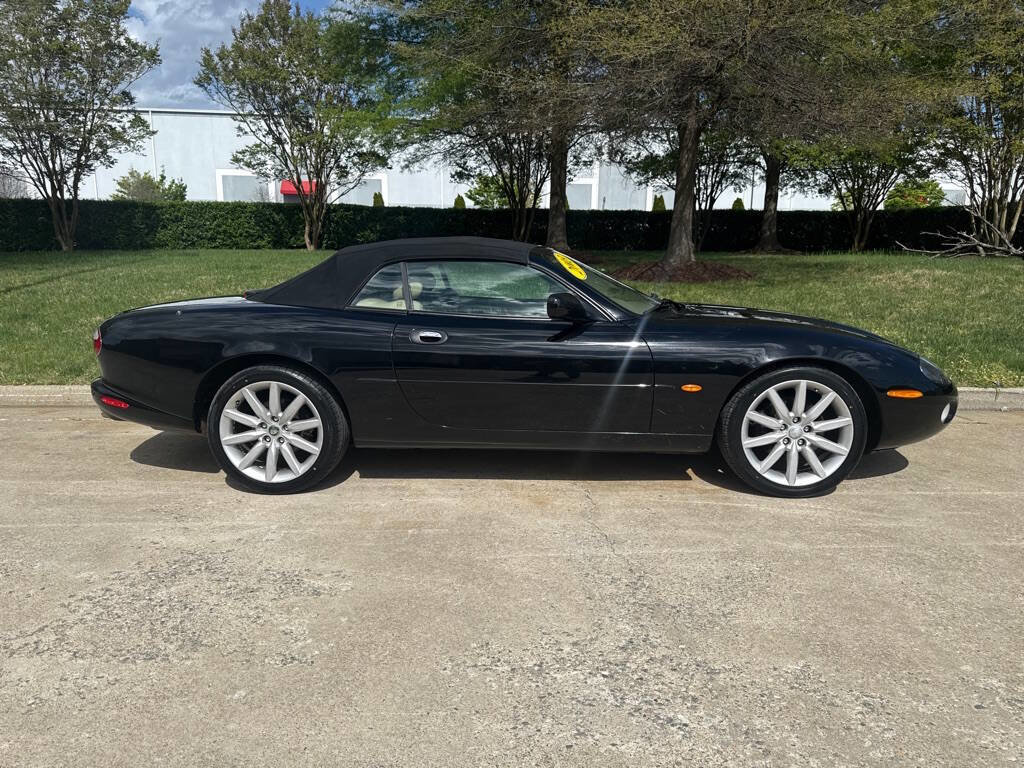 Used 2003 Jaguar XK8 Convertible RWD image 2