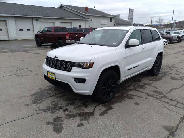 Certified 2021 Jeep Grand Cherokee Laredo X AWD/4WD image 12