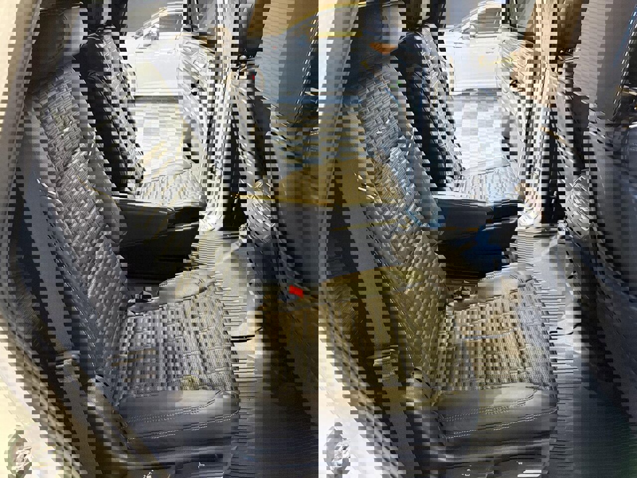 Used 2022 Cadillac Escalade Sport Platinum w/ Heavy-Duty Trailer Package image 26