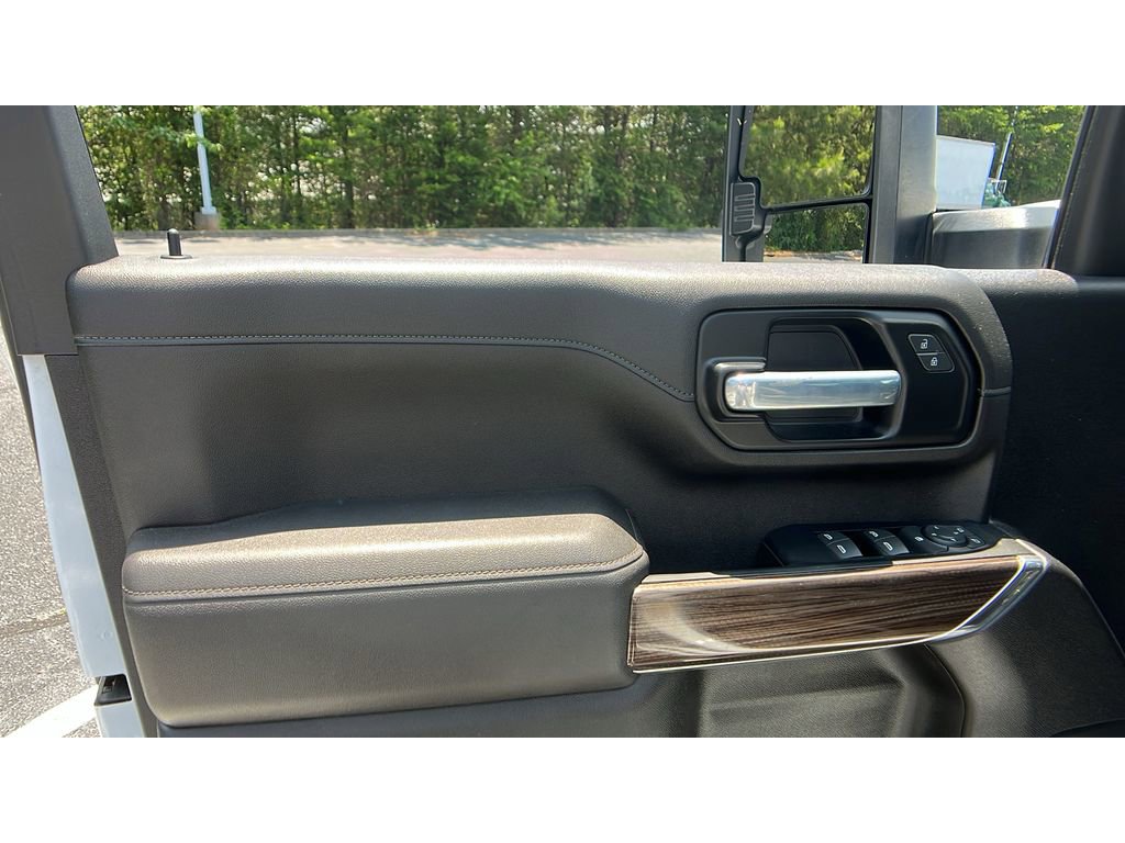 Used 2023 Chevrolet Silverado 3500 LT w/ Gooseneck/5TH Wheel Package image 8