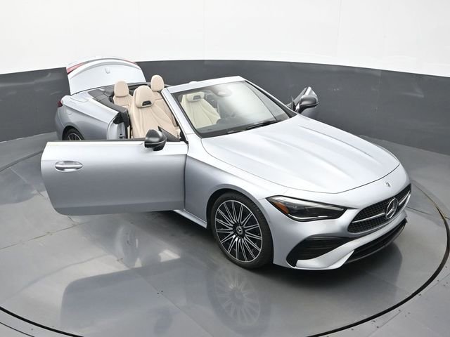 Used 2024 Mercedes-Benz CLE 300 4MATIC Cabriolet image 27