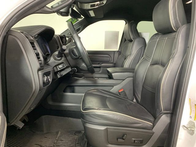 Used 2023 RAM 3500 Limited image 17