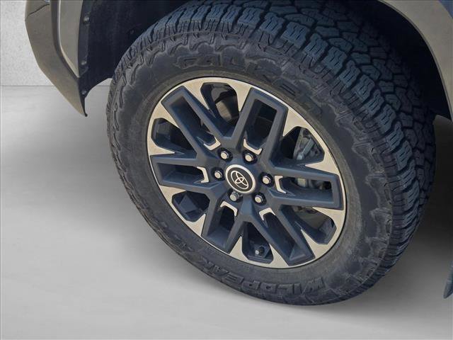 Used 2023 Toyota Tundra Limited image 19