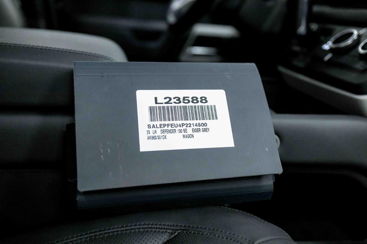 Used 2023 Land Rover Defender 130 SE image 58
