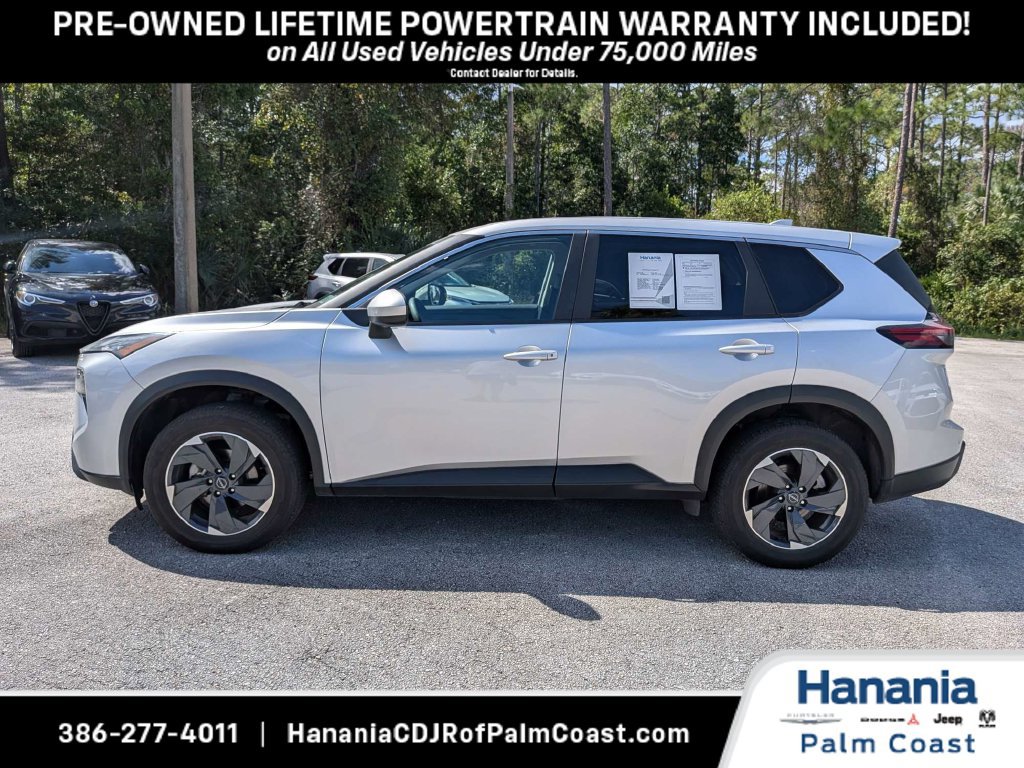 Used 2024 Nissan Rogue SV AWD/4WD image 5