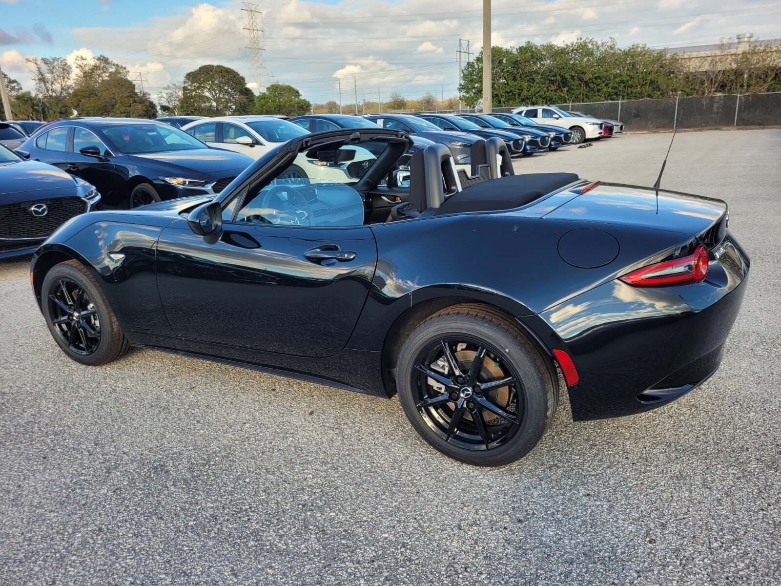 New 2025 MAZDA MX-5 Miata Sport image 7