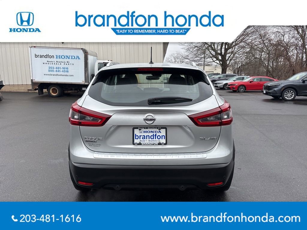 Used 2022 Nissan Rogue Sport SL w/ Premium Package image 5