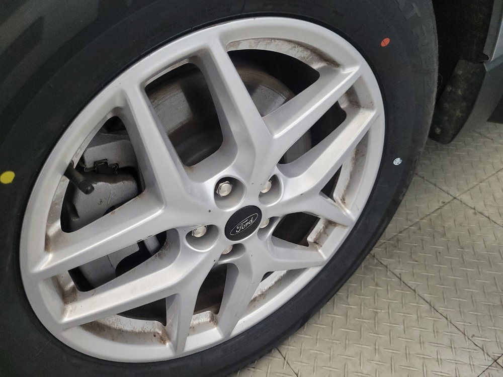 Used 2024 Ford Edge SEL image 31