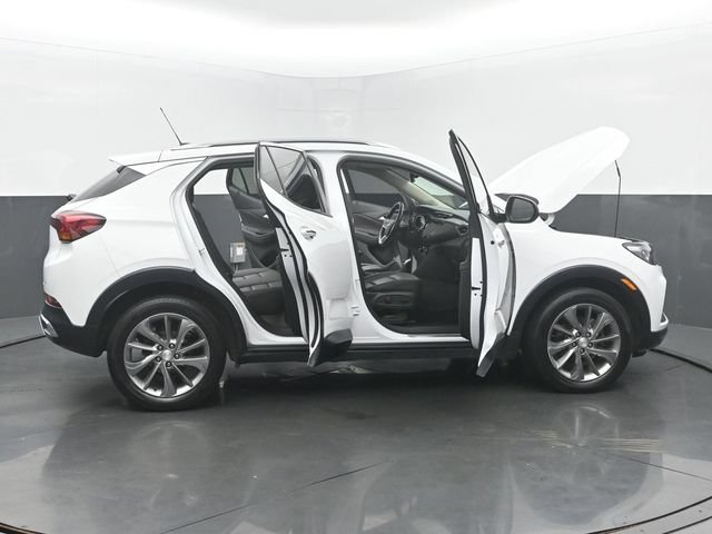 Used 2021 Buick Encore GX Essence w/ Experience Buick Package FWD image 55