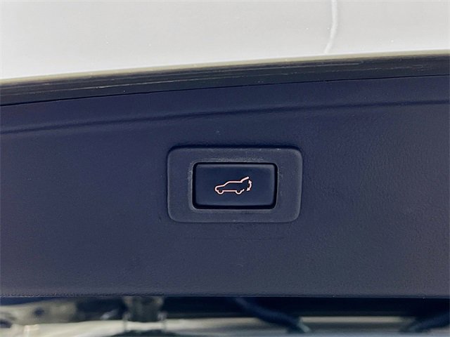 Used 2019 Subaru Outback 3.6R Touring image 29