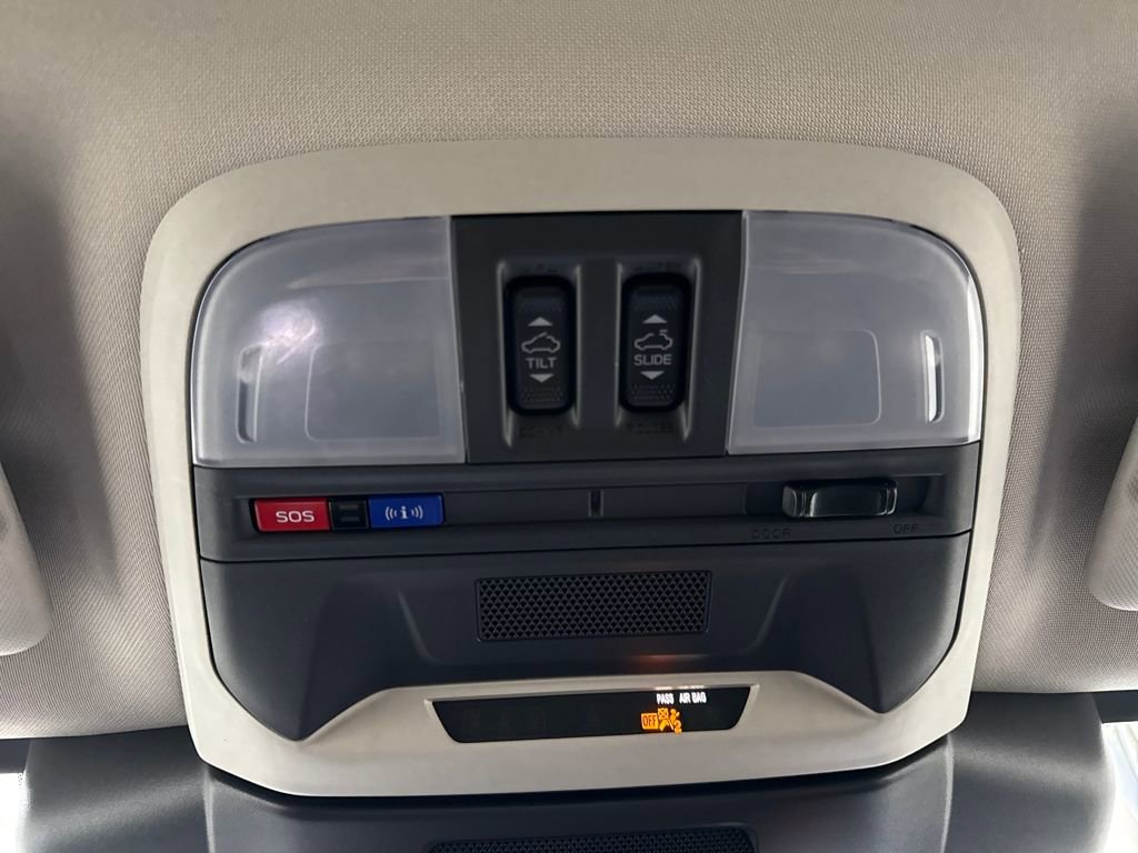 Certified 2025 Subaru Crosstrek 2.0i Premium image 21