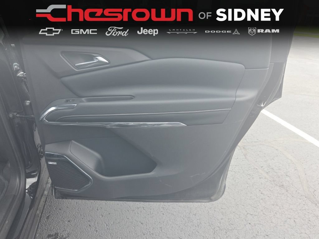 Used 2026 Chevrolet Traverse High Country w/ LPO, Floor Liner Package AWD/4WD image 16