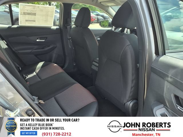 New 2026 Nissan Sentra SR w/ Floor Mat Package FWD image 17