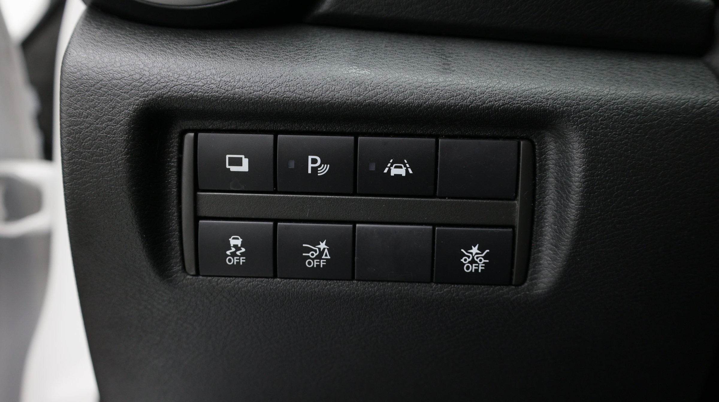 Used 2020 Nissan Versa S FWD image 15