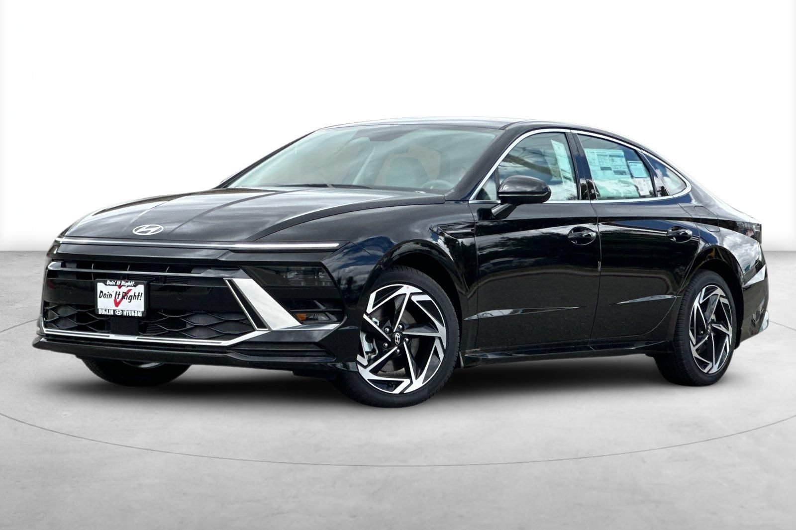 New 2026 Hyundai Sonata SEL FWD image 2