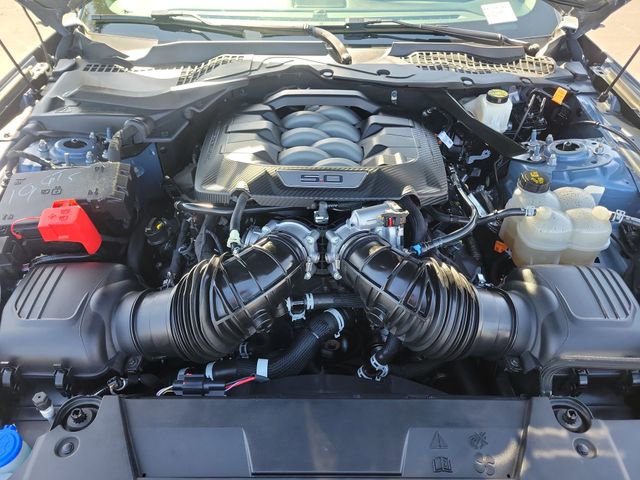 Used 2025 Ford Mustang GT Premium RWD image 30