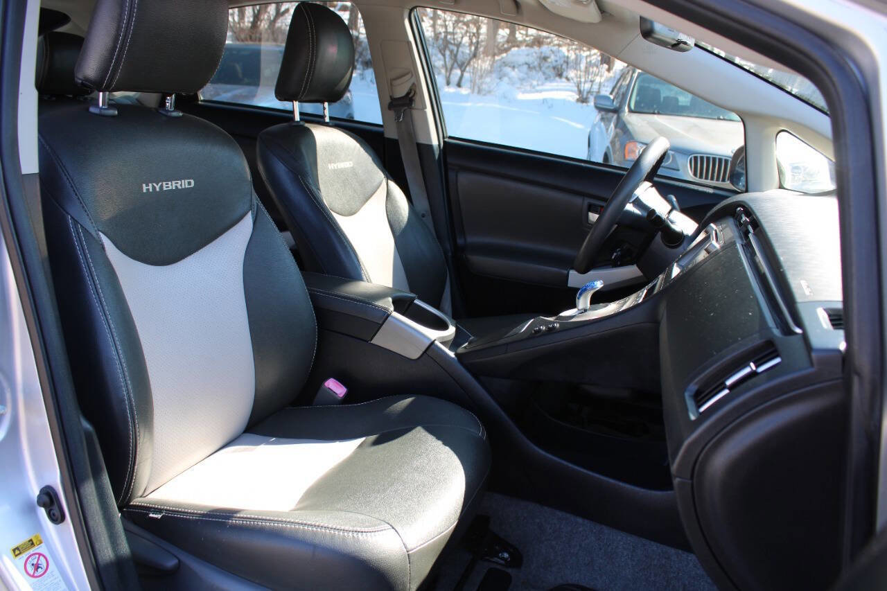 Used 2012 Toyota Prius Two image 26