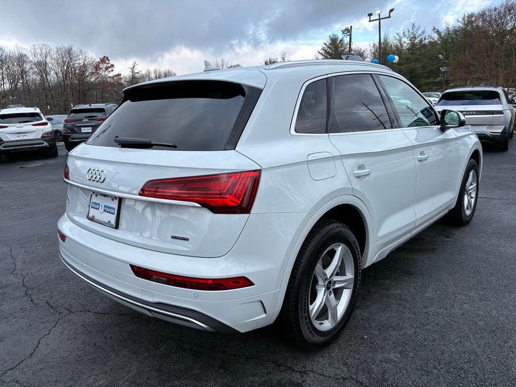Used 2023 Audi Q5 2.0T Premium w/ Convenience Package image 7