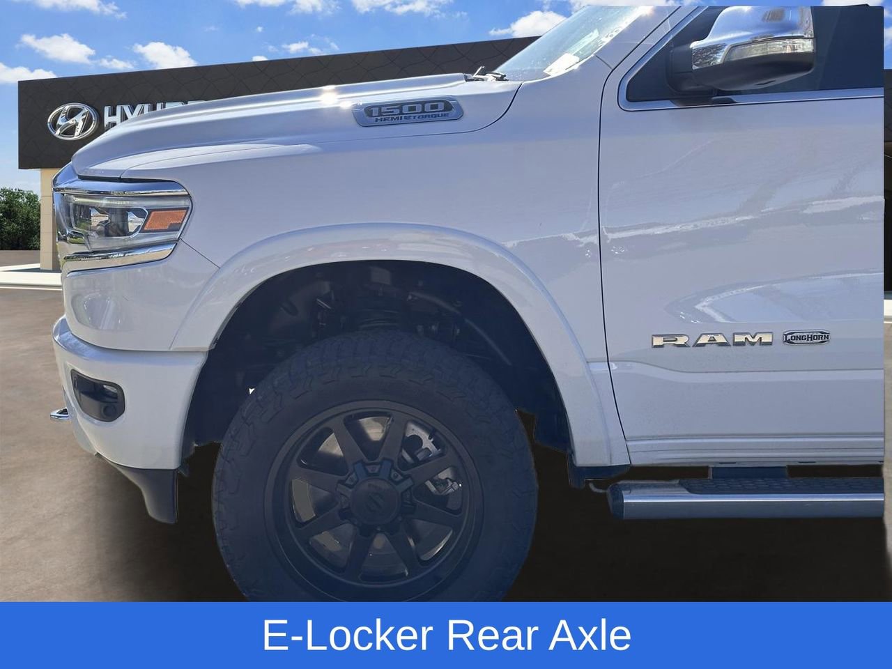 Used 2022 RAM 1500 Limited w/ Off Road Group image 6