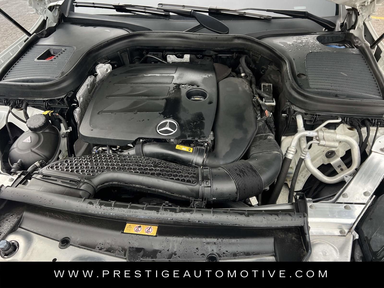 Used 2022 Mercedes-Benz GLC 300 4MATIC image 12