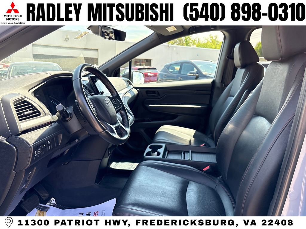 Used 2023 Honda Odyssey Sport image 3
