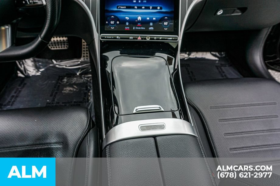 Used 2024 Mercedes-Benz C 300 Sedan w/ AMG Line w/ Night Package image 39