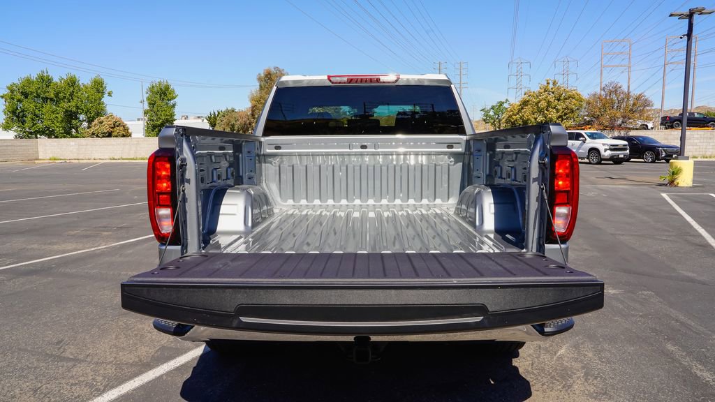 New 2026 GMC Sierra 1500 SLE AWD/4WD image 10