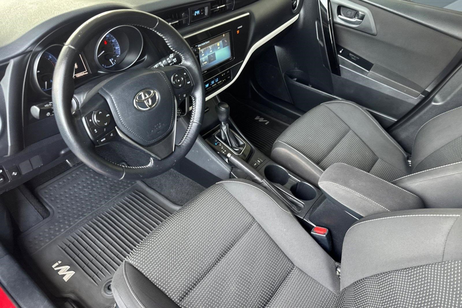 Used 2018 Toyota Corolla iM w/ All-Weather Mat Package image 4
