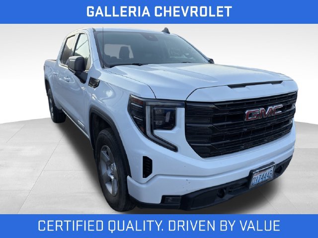 Used 2023 GMC Sierra 1500 Elevation AWD/4WD image 2